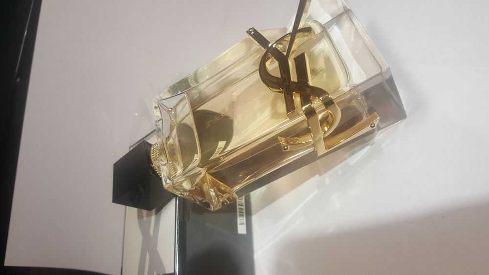 Парфум YvesSaintLaurent LIBRE (оригінал)