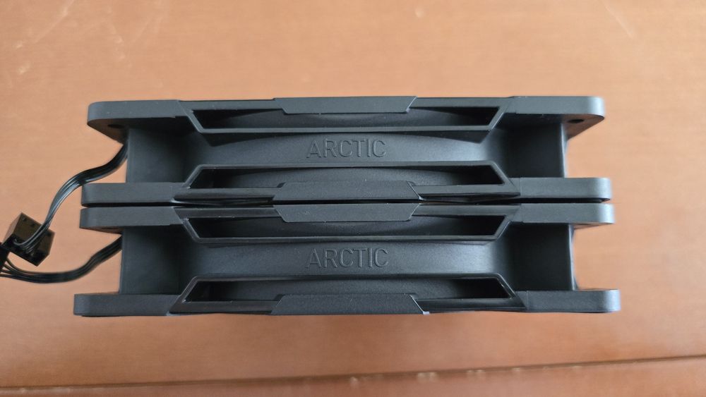 Ventoinhas Arctic P14 Pro