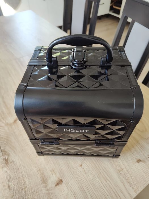 Kuferek kosmetyczy Inglot black diamond mini