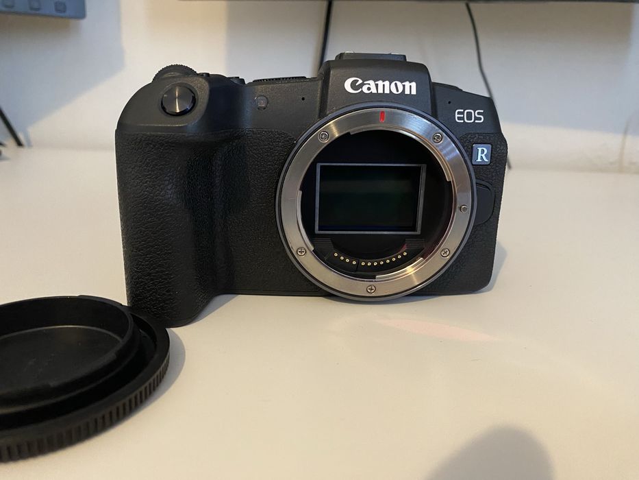 Canon EOS RP Body+ pudełko, bateria, ładowarka
