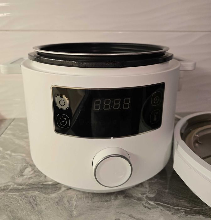Продаю мультиварку Tefal в ідеальному стані