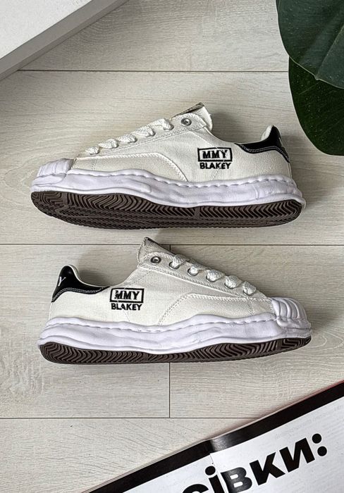 Новинка! Кросівки Maison Mihara Yasuhiro Blakey Og Sole Білі