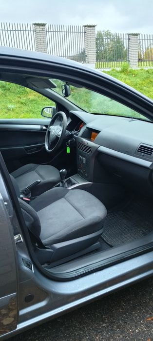 Opel Astra H 1.7 isuzu