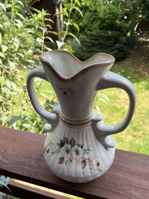 Ceramiczny wazon