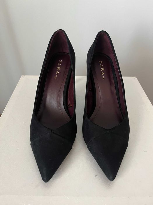 Buty na obcasie Zara