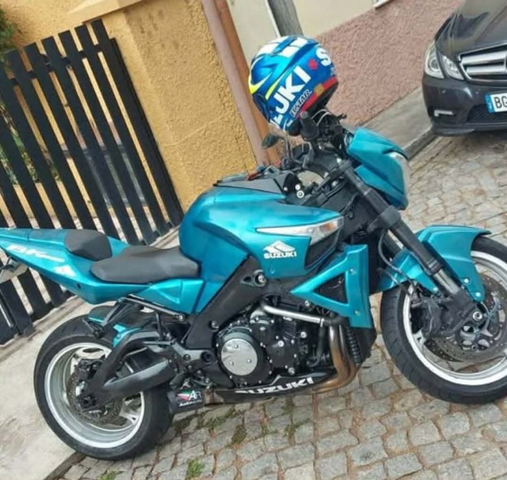 Suzuki B-King 1340cc 2009
40mil klm 2 chaves 
Vario ma