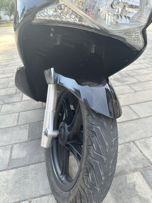 Скутер Honda pcx 125