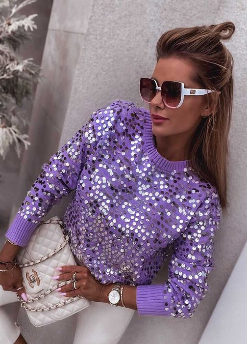 Sweter Lawendowy Zdobiony Cekinami Piękny