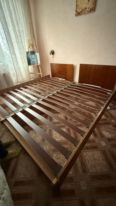 Продам кровати, б/у