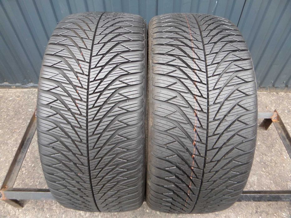 387. Opony całoroczne 225/40/18
