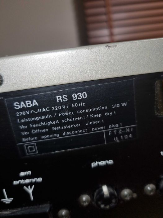 Amplituner Saba RS930