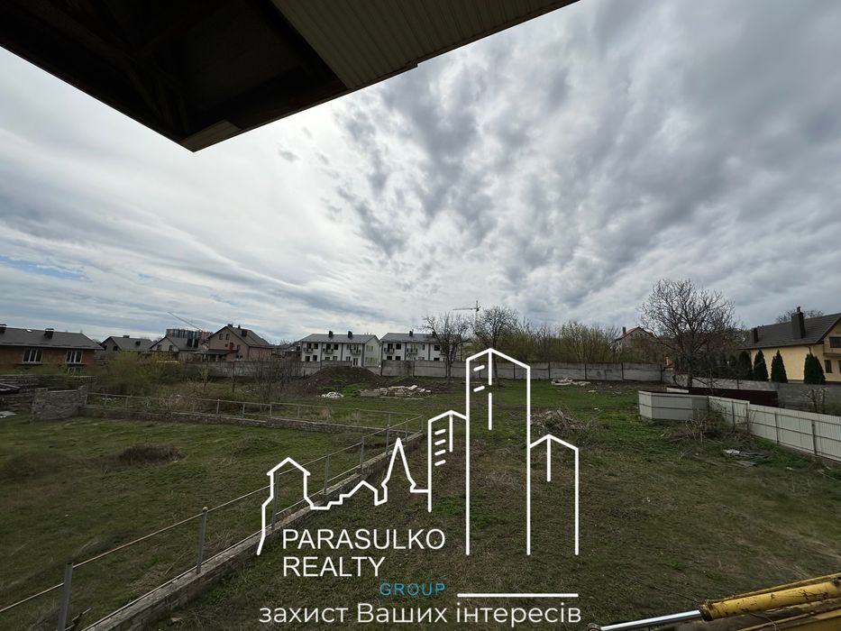 Розкішний будинок в бажаному місці!