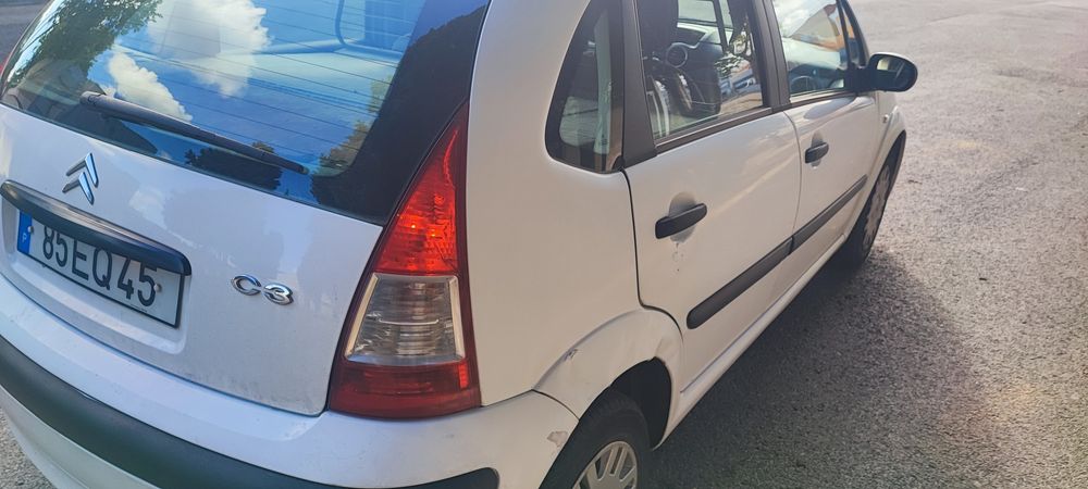 Citroen c3 1.4 hdi-troco por triumph tiger 885i -955