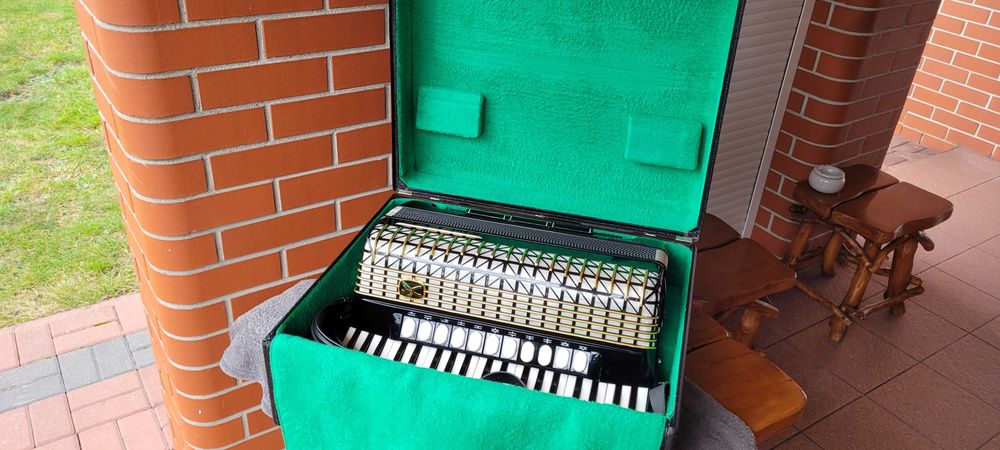 Hohner Atlantic IV S de luxe 120 basów
