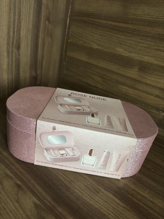 Парфуми жіночі, Парфумовий  подарунковий набір Deliplus Rose Nude