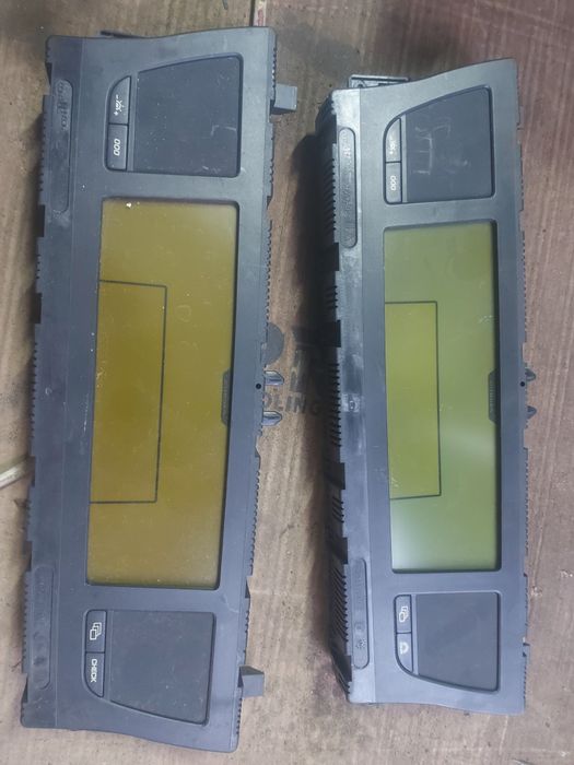 Приборка Сітроен с4 пікассо