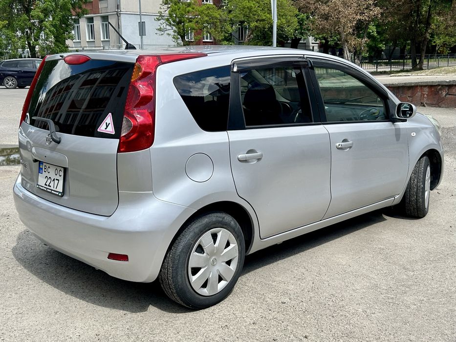 Продаж Nissan Note 2012 рік
