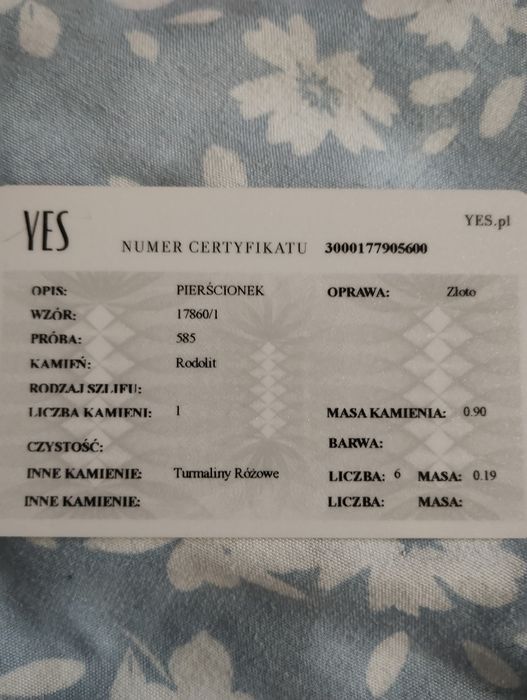 Piękny pierścionek z turmalinem