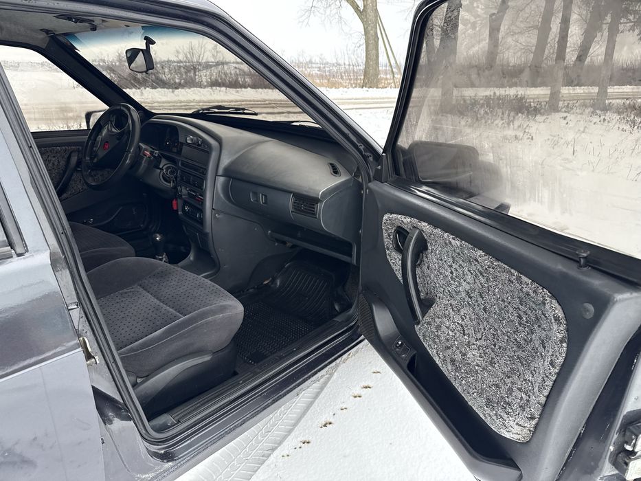 Продам ваз-21099