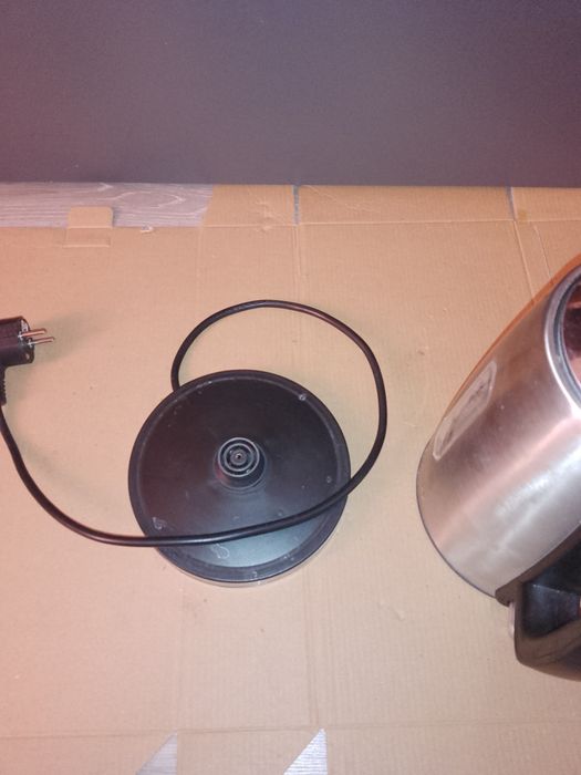 Електрочайник  scarlett