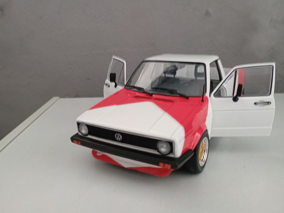 Miniaturas de carros 1.19