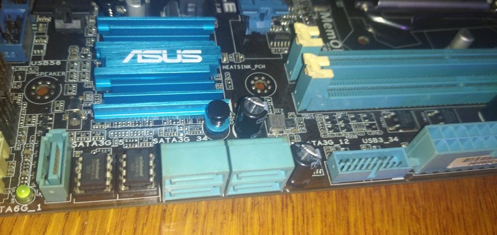 Материнская плата 1155s