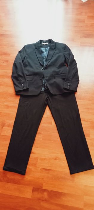 Garnitur chłopięcy ciemny granat Reserved