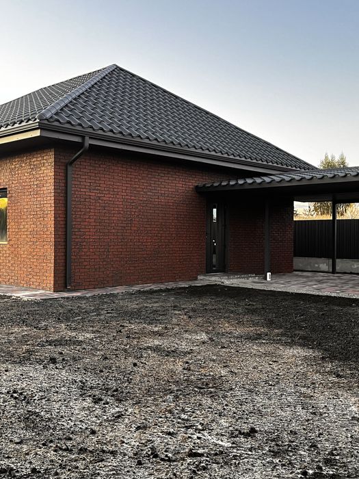 Будинок з підвалом Білогородка