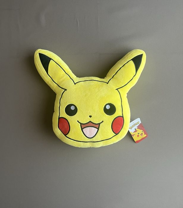 Poduszka Pokemon Pikachu maskotka kształtka 40x35 cm