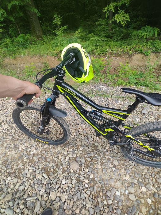 Specialized status 2 2014, Ендуро Downhill, двохподвес, двохпідвіс