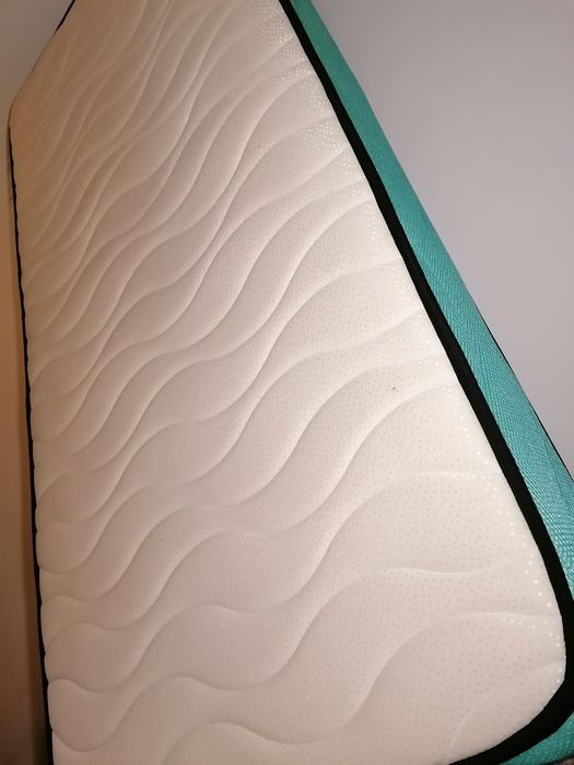Colchão 190cm X 90cm