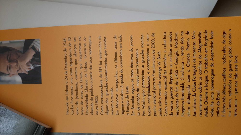 "A Guerra em Direto" do jornalista Carlos Fino. Testemunho vivo