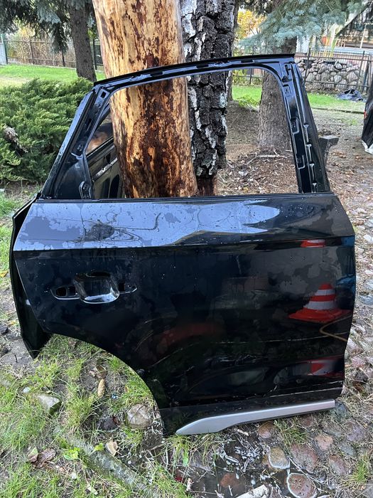 Drzwi  prawe audi Q5