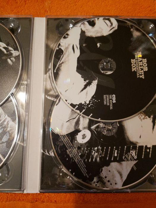 Bob Marley The Essencial Box 6 Cds  Box Set