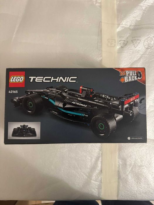 LEGO Set 42165 Mercedes-AMG F1 W14 E Performance Pull-Back