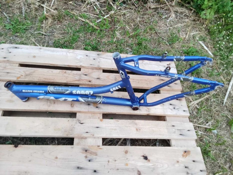 Bicicletas 2 Quadros de BTT