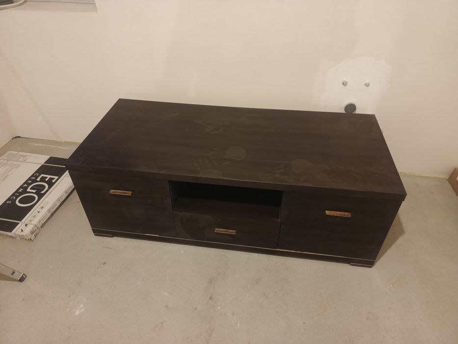 Sprzedam komodę stan dobry