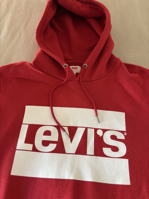 Sweat Levis Vermelha