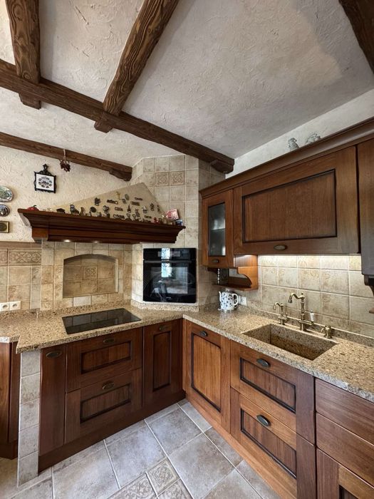 Продаж 4 км. дворівневої квартири в. Коновальця Мельника Без комісії