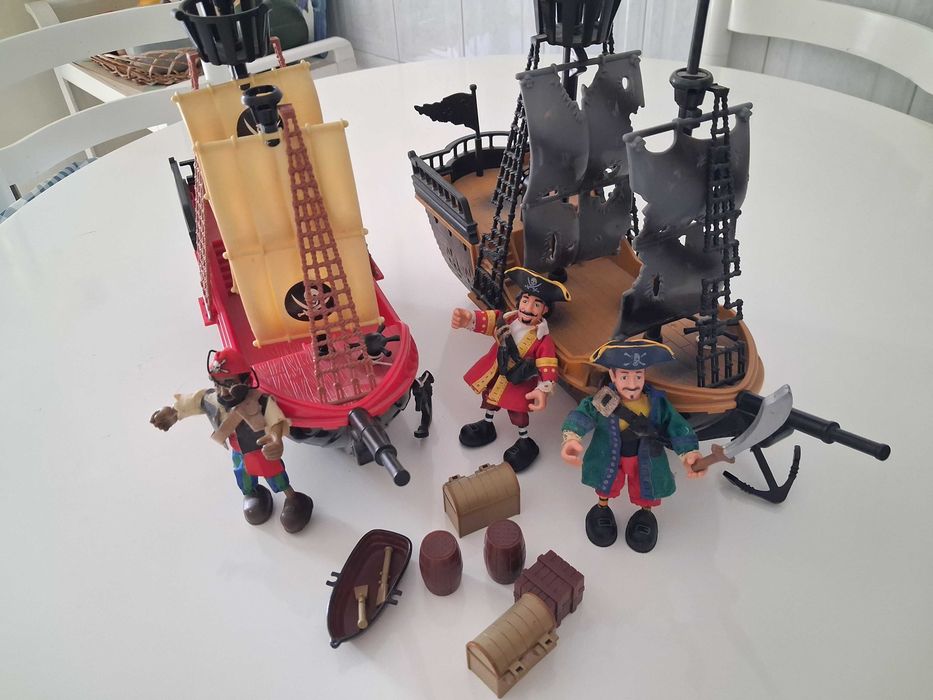 Barcos dos piratas