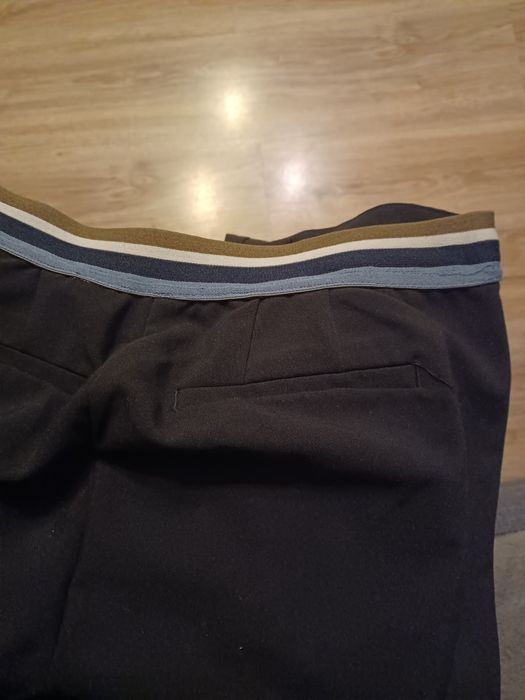 Nowe spodnie damskie rozmiar 34