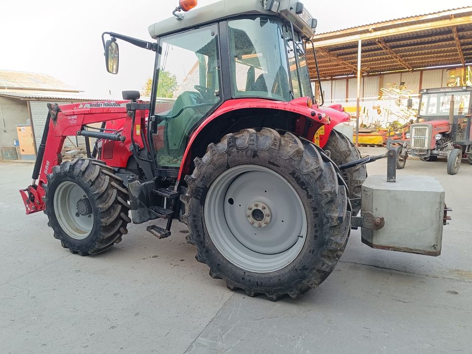 Massey Ferguson 5445