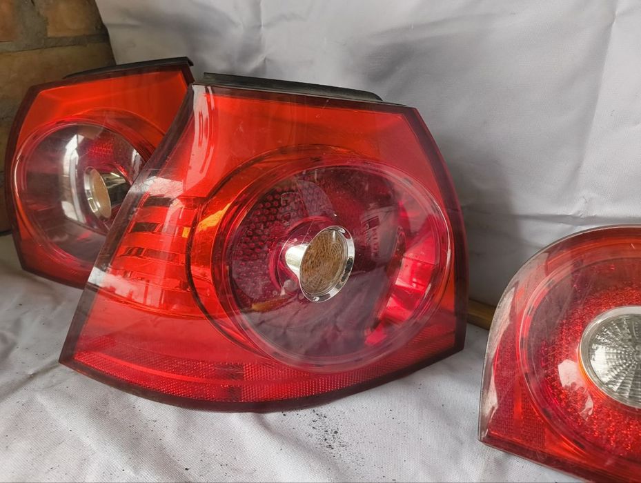 Задні фанарі Volkswagen Passat B6