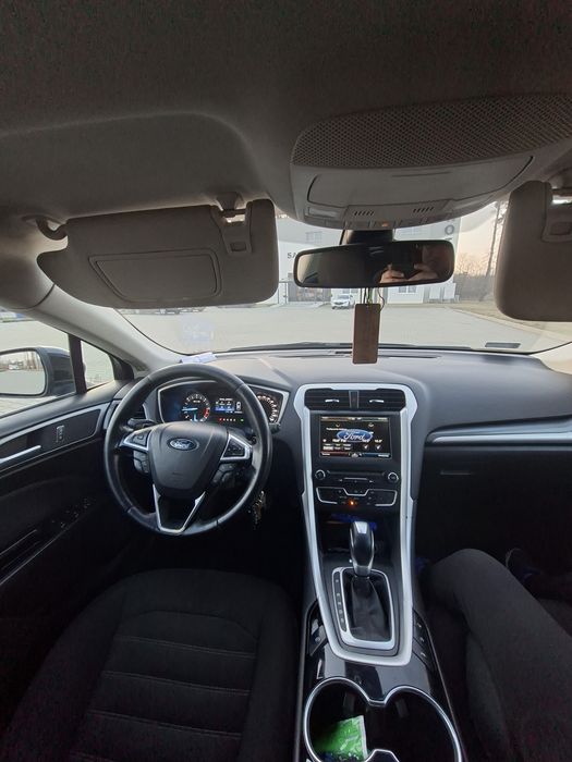Ford  Mondeo 2.0