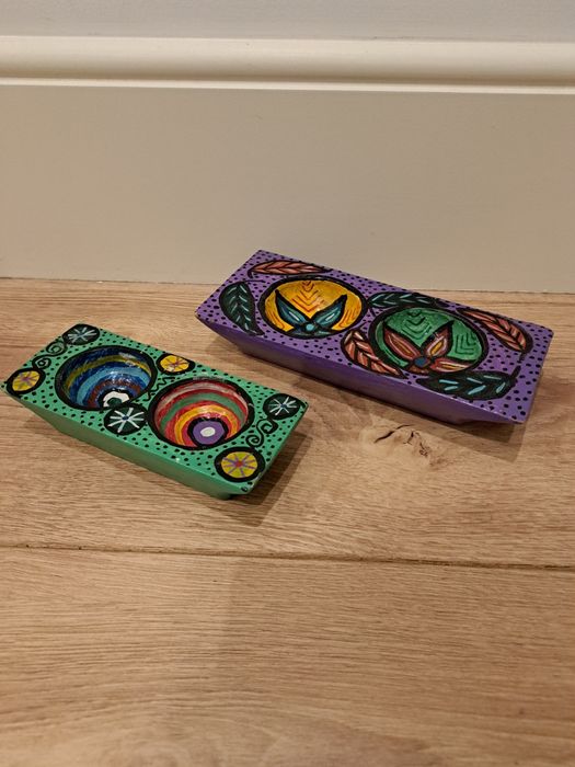 Peças decorativas pintadas à mão