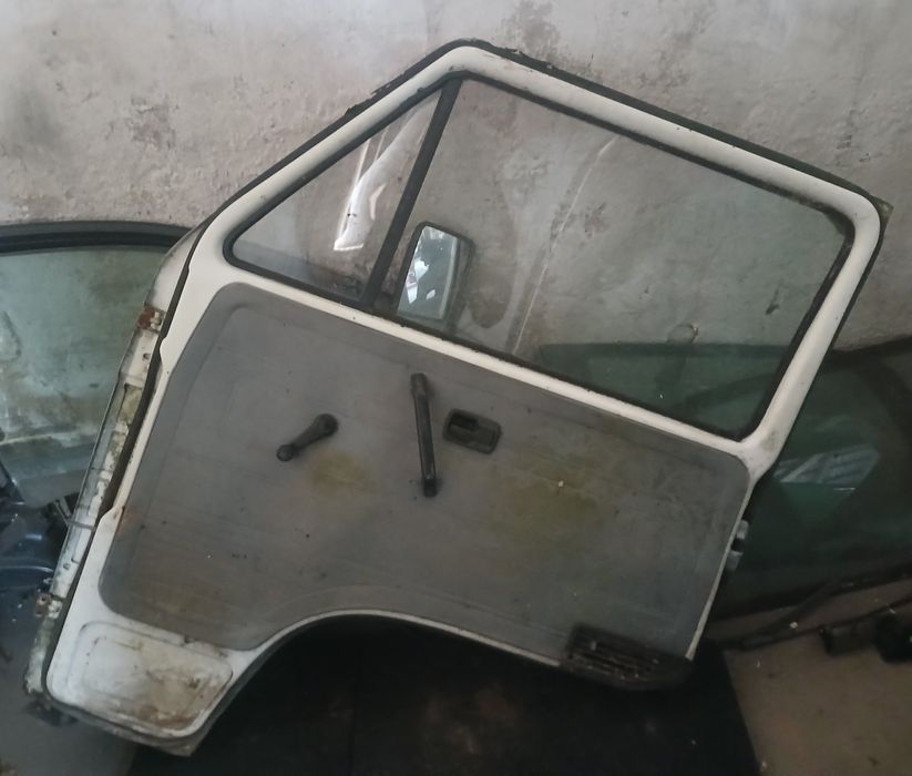 Drzwi kompletne vw  t3