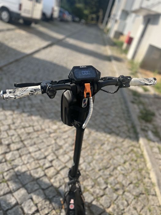 Trotinete g2 master, vendo ou troco por iphone apartir do 15