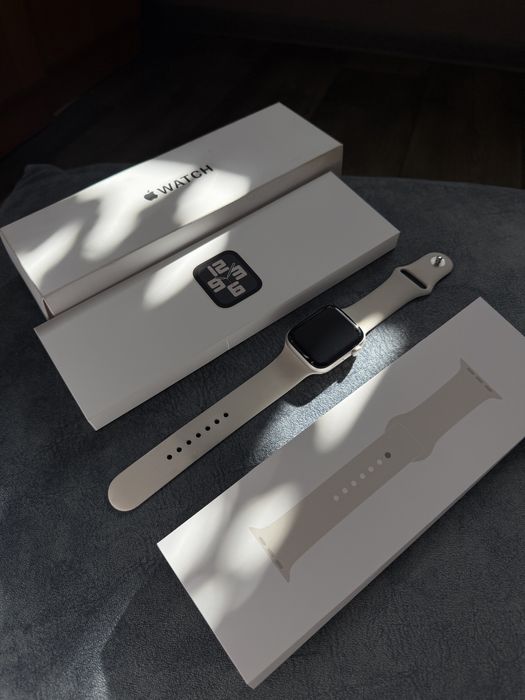 Apple Watch SE 2 44mm як новий / Гарантія до 08.2026 / Без подряпин / Повний комплект