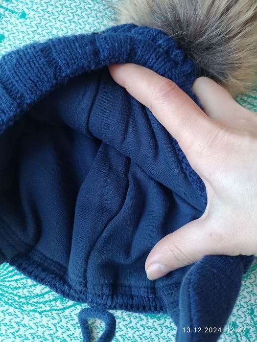 Зимова куртка і шапка