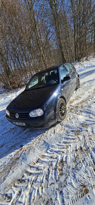 Golf 4 1.6 8V sr +lpg
